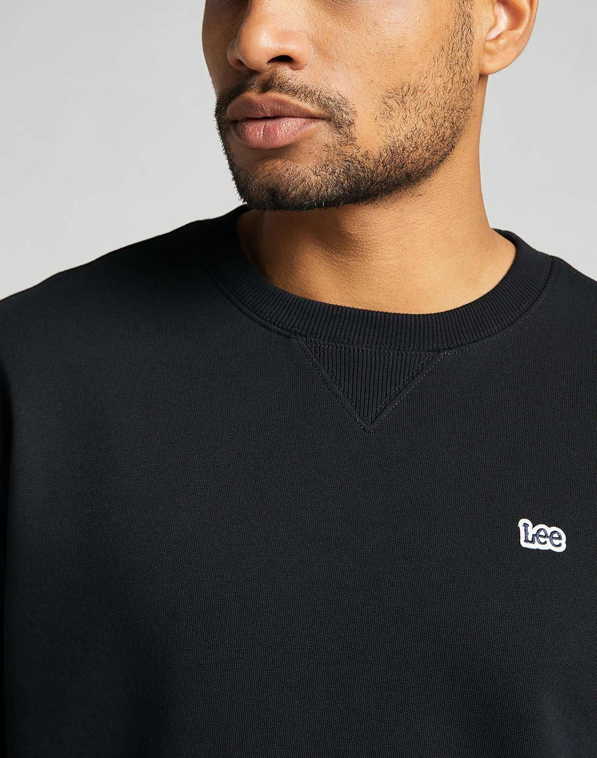 Plain Crew Sweatshirt in Black