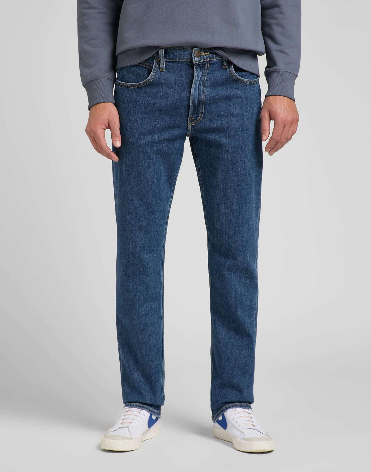 Brooklyn Straight in Mid Stonewash - LEE Schweiz