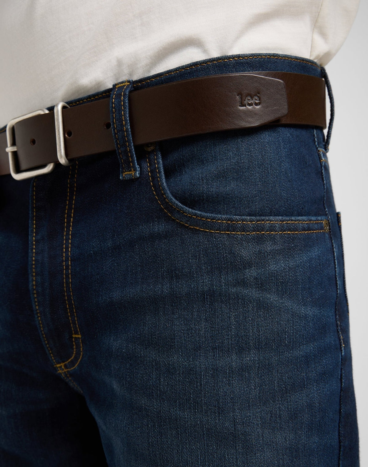 Casual Belt in Dark Brown - LEE Schweiz