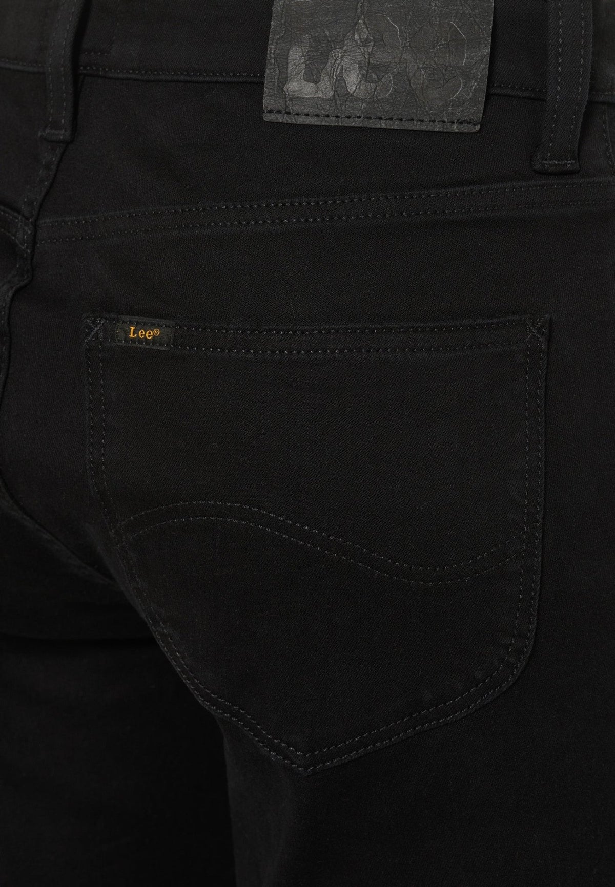 Elly in Black Rinse - LEE Schweiz