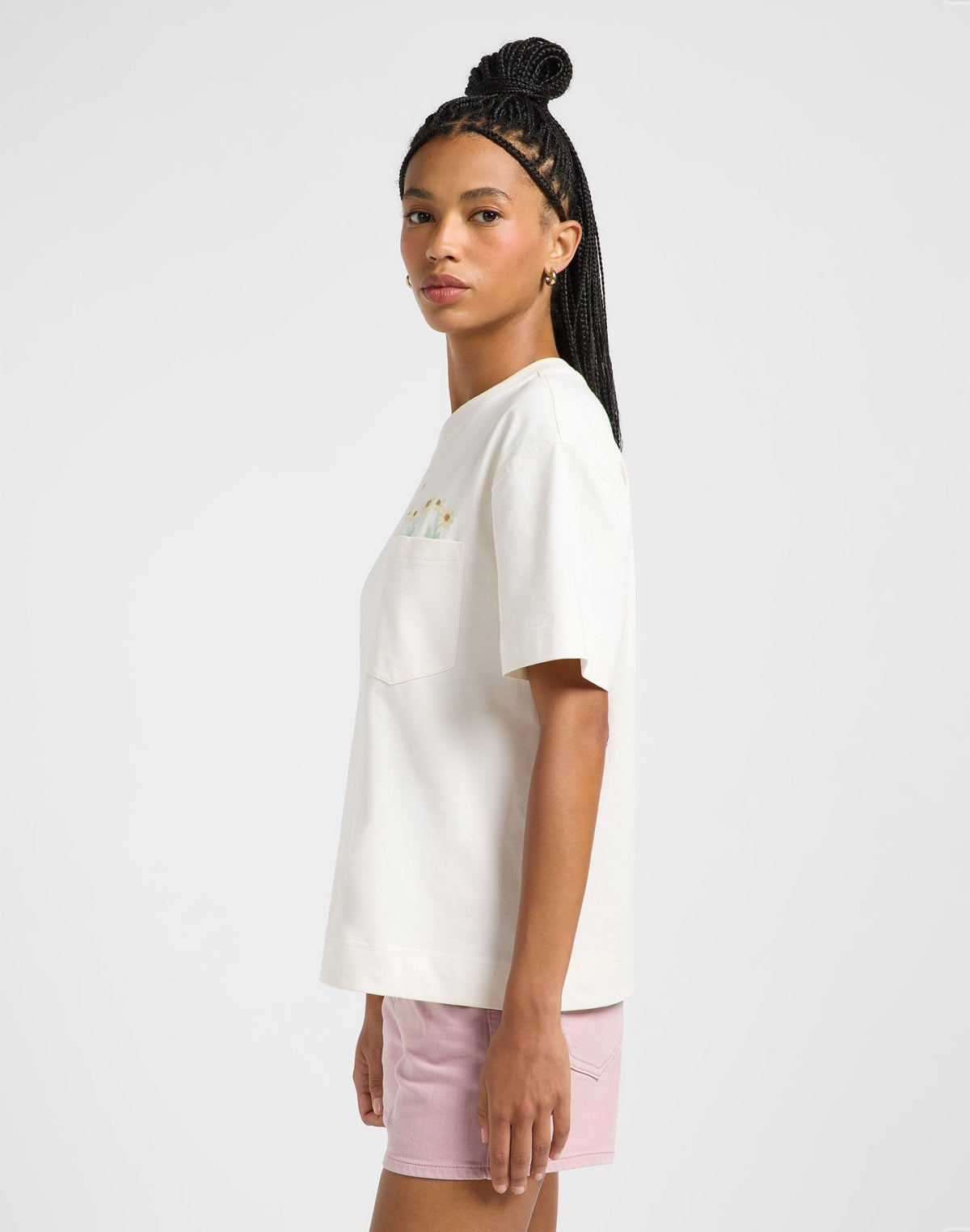 Embroidery Pocket Tee in Ecru - LEE Schweiz