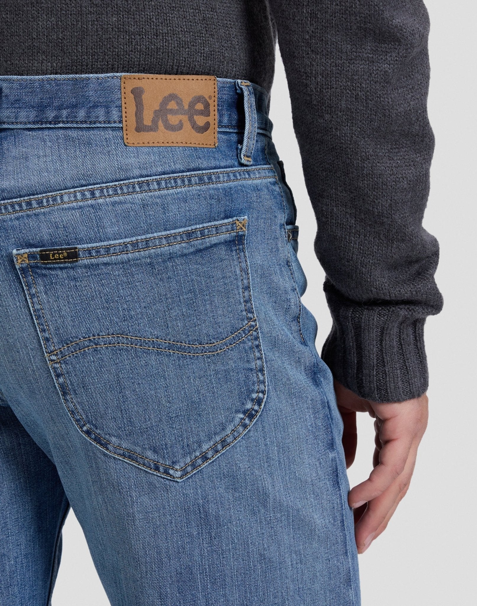 Jeans West in Looks Like Rain - LEE Schweiz