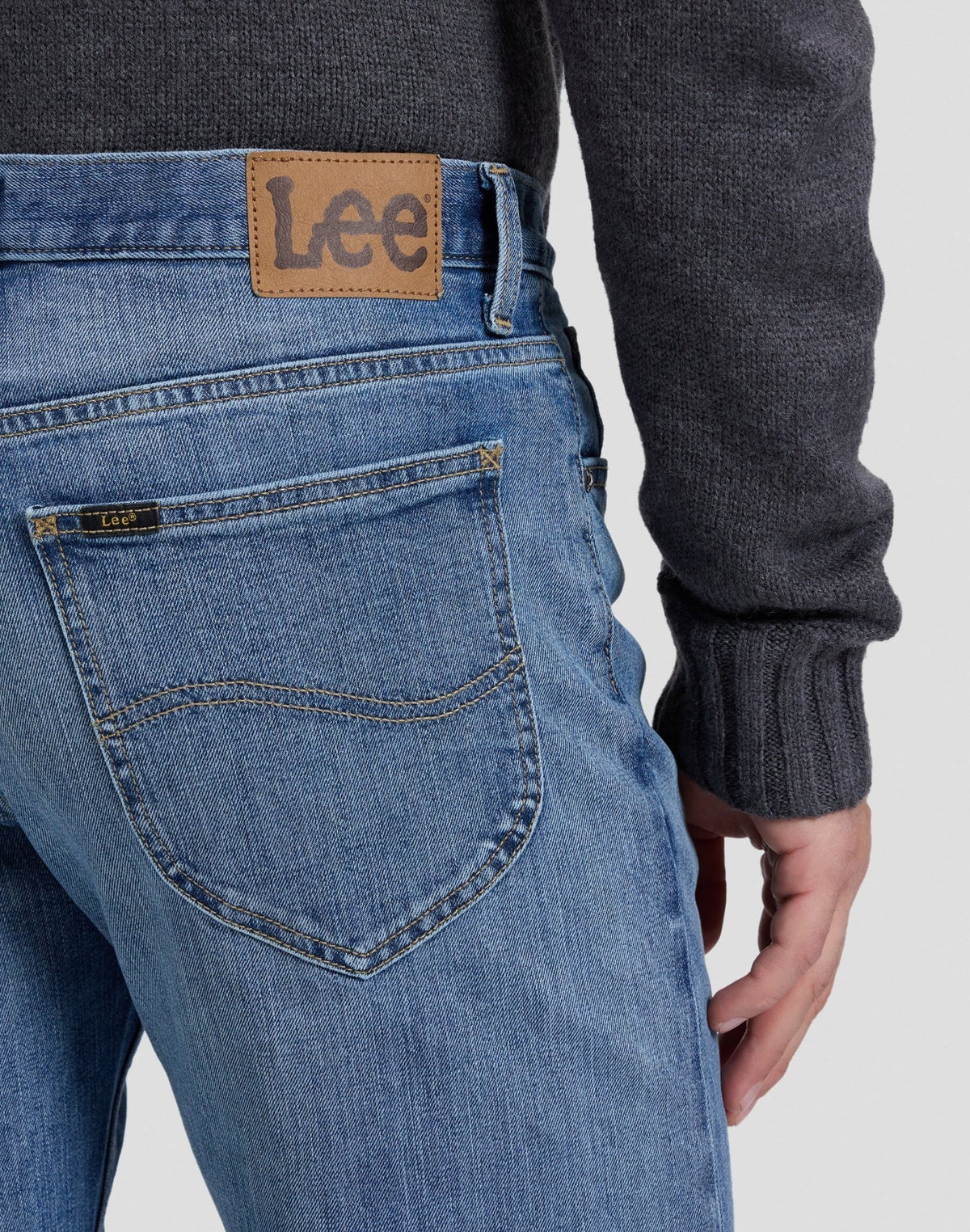 Jeans West in Looks Like Rain - LEE Schweiz
