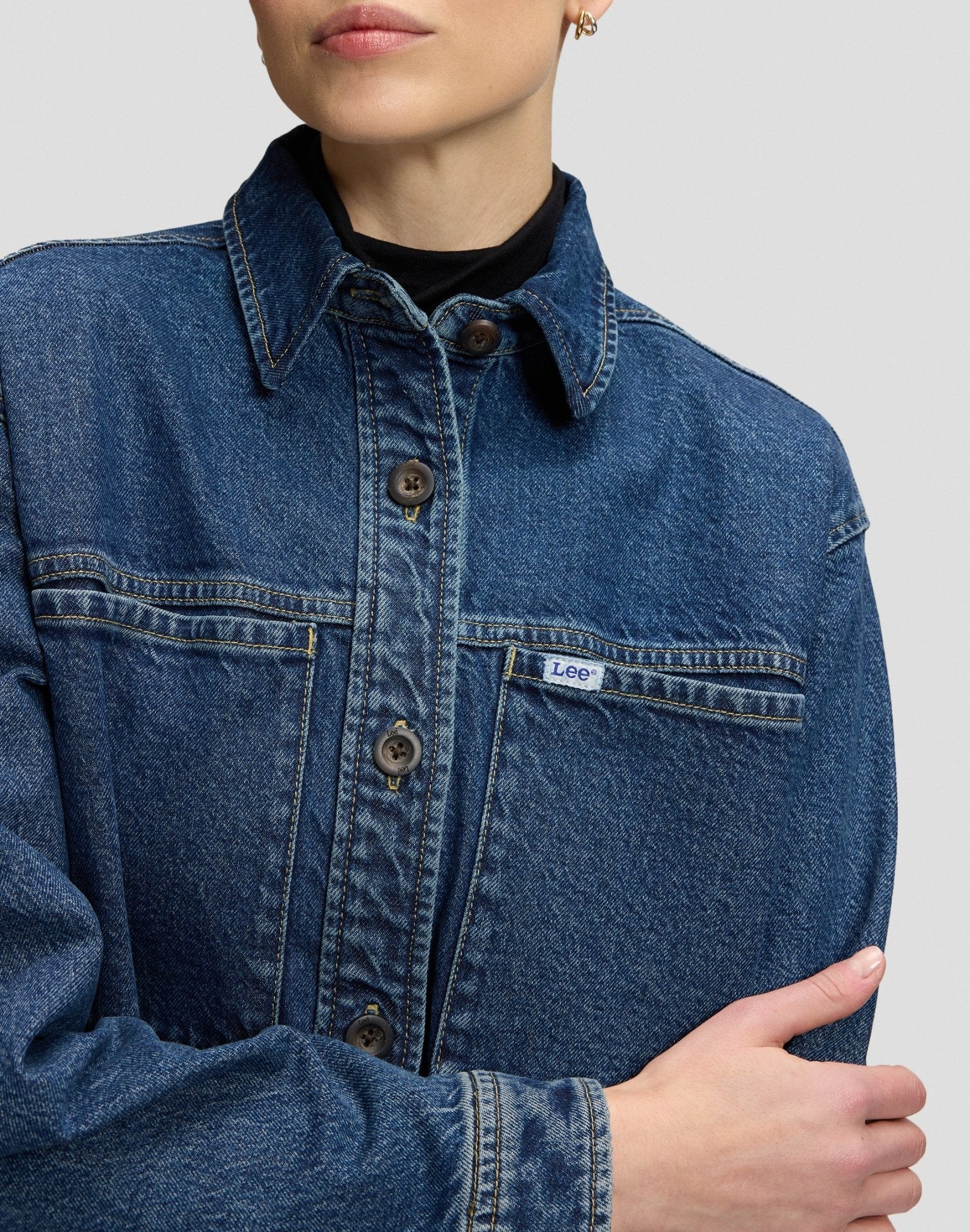 Jeanshemd Relaxed Utility Overshirt in Blue Dagger - LEE Schweiz