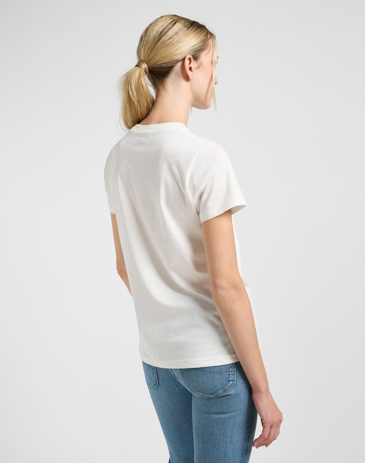 Little Embroidery Tee in Ecru - LEE Schweiz