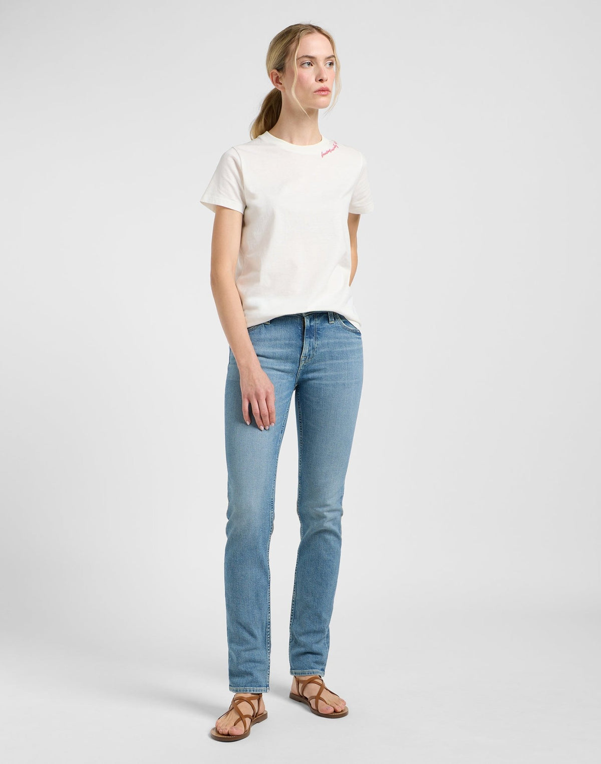 Little Embroidery Tee in Ecru - LEE Schweiz