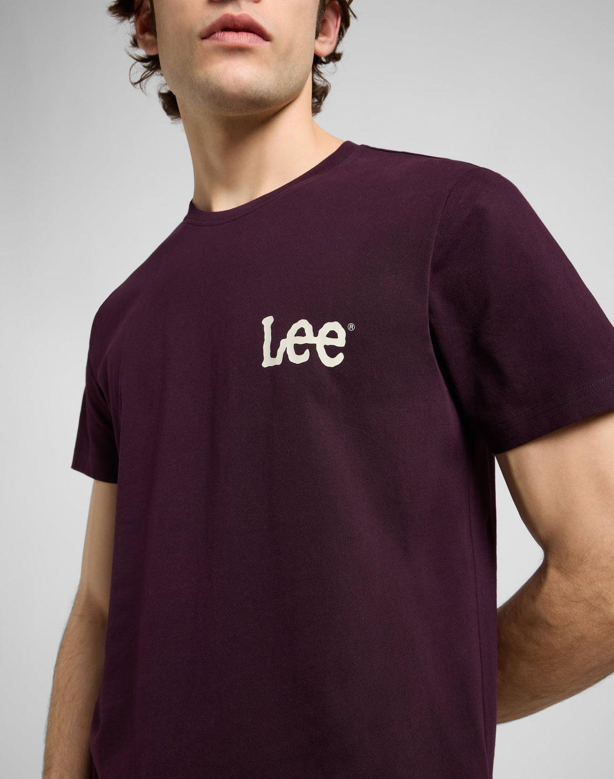 Medium Wobbly Lee Tee in Deep Wine - LEE Schweiz