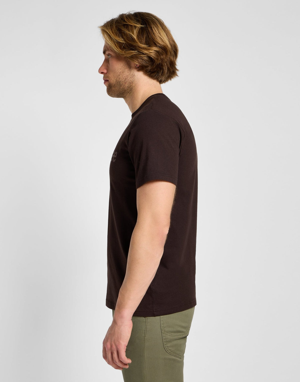 Medium Wobbly Lee Tee in Espresso - LEE Schweiz