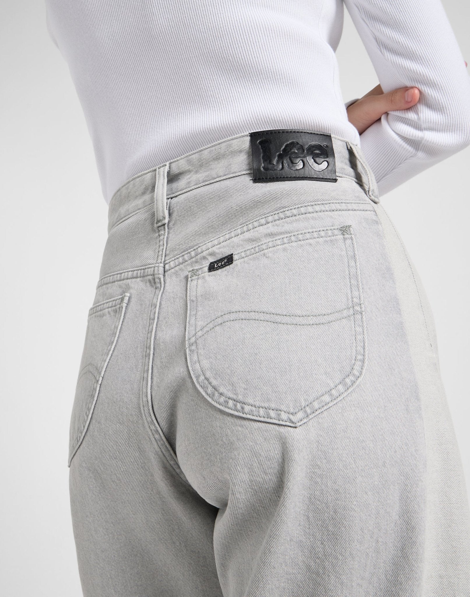 Rider Barrel in Dusk Gray - LEE Schweiz