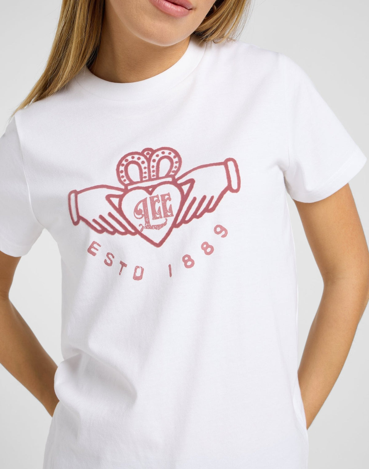 Small Graphic Tee 1 in Ecru - LEE Schweiz