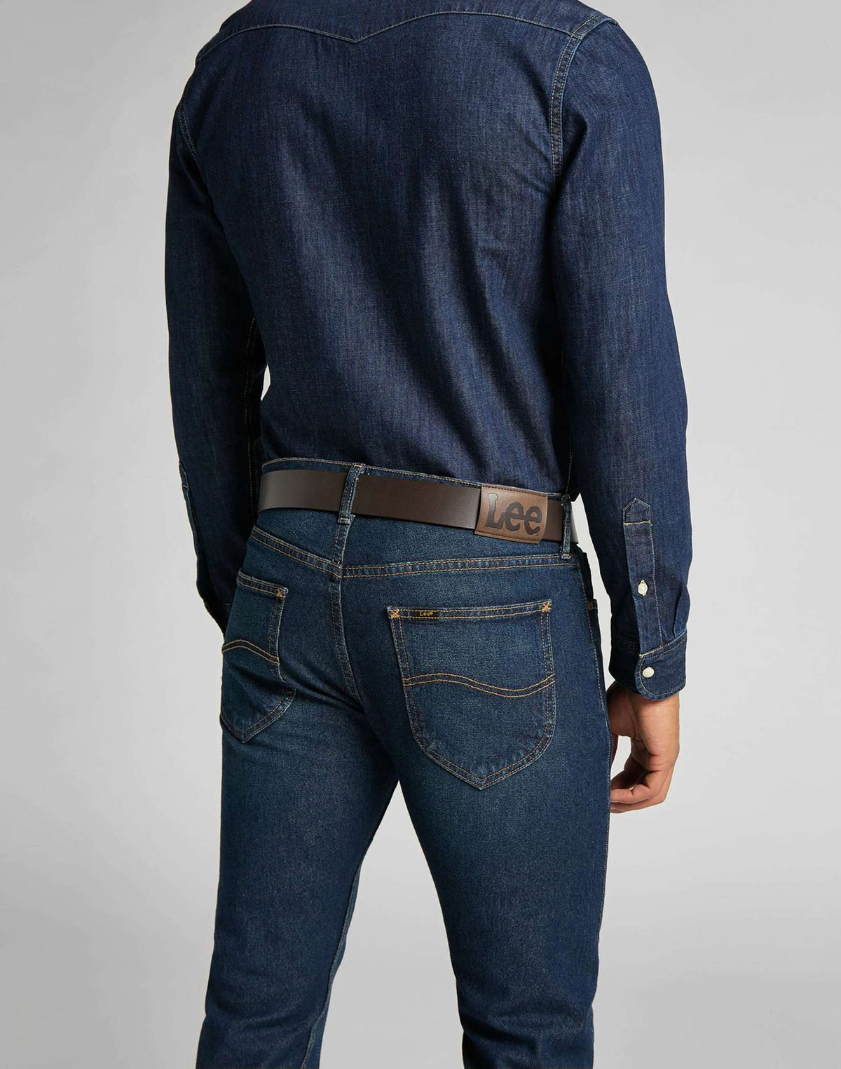 Small Logo Belt in Dark Brown - LEE Schweiz