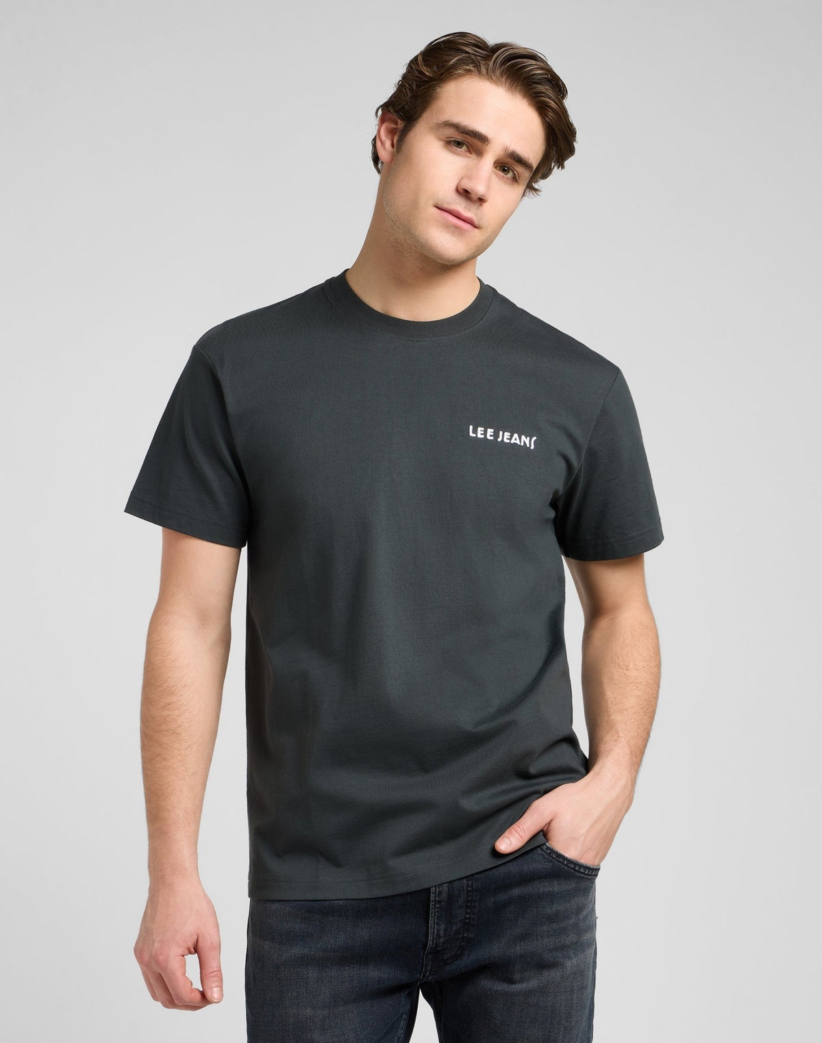 Ss Relaxed Graphic Tee in Washed Black - LEE Schweiz