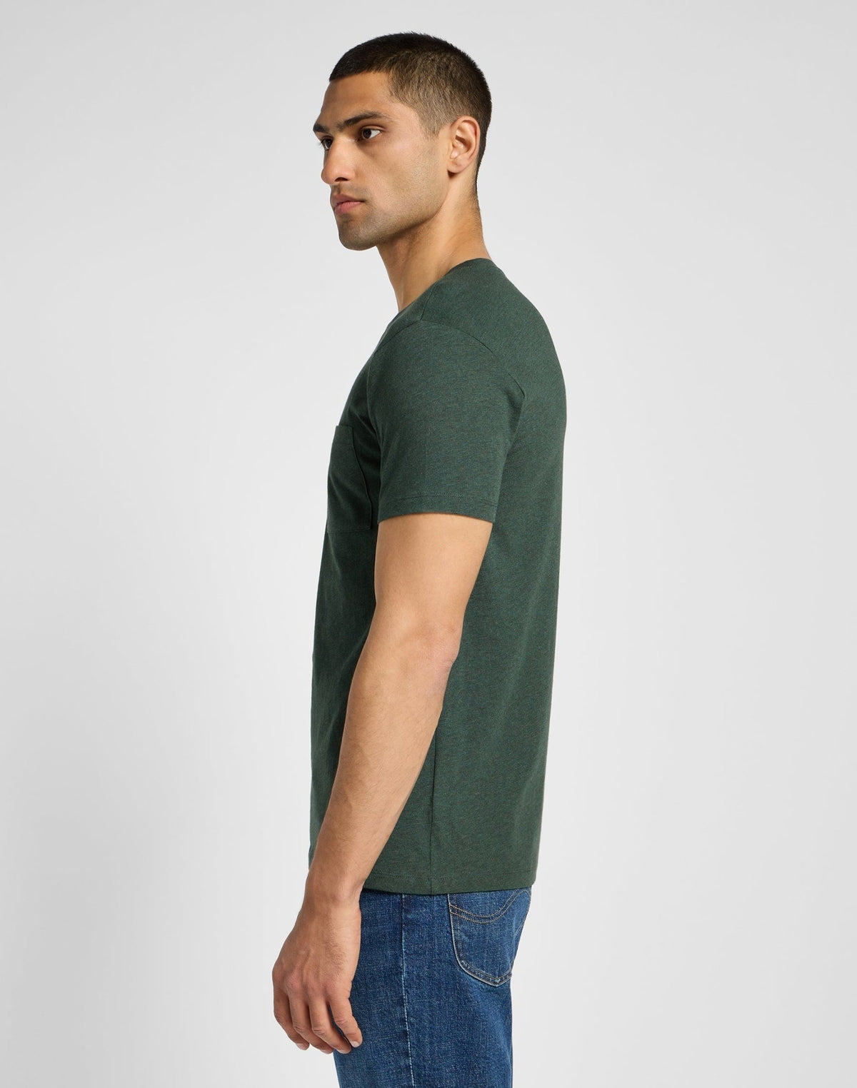 Ultimate Pocket Tee in Olive Night - LEE Schweiz