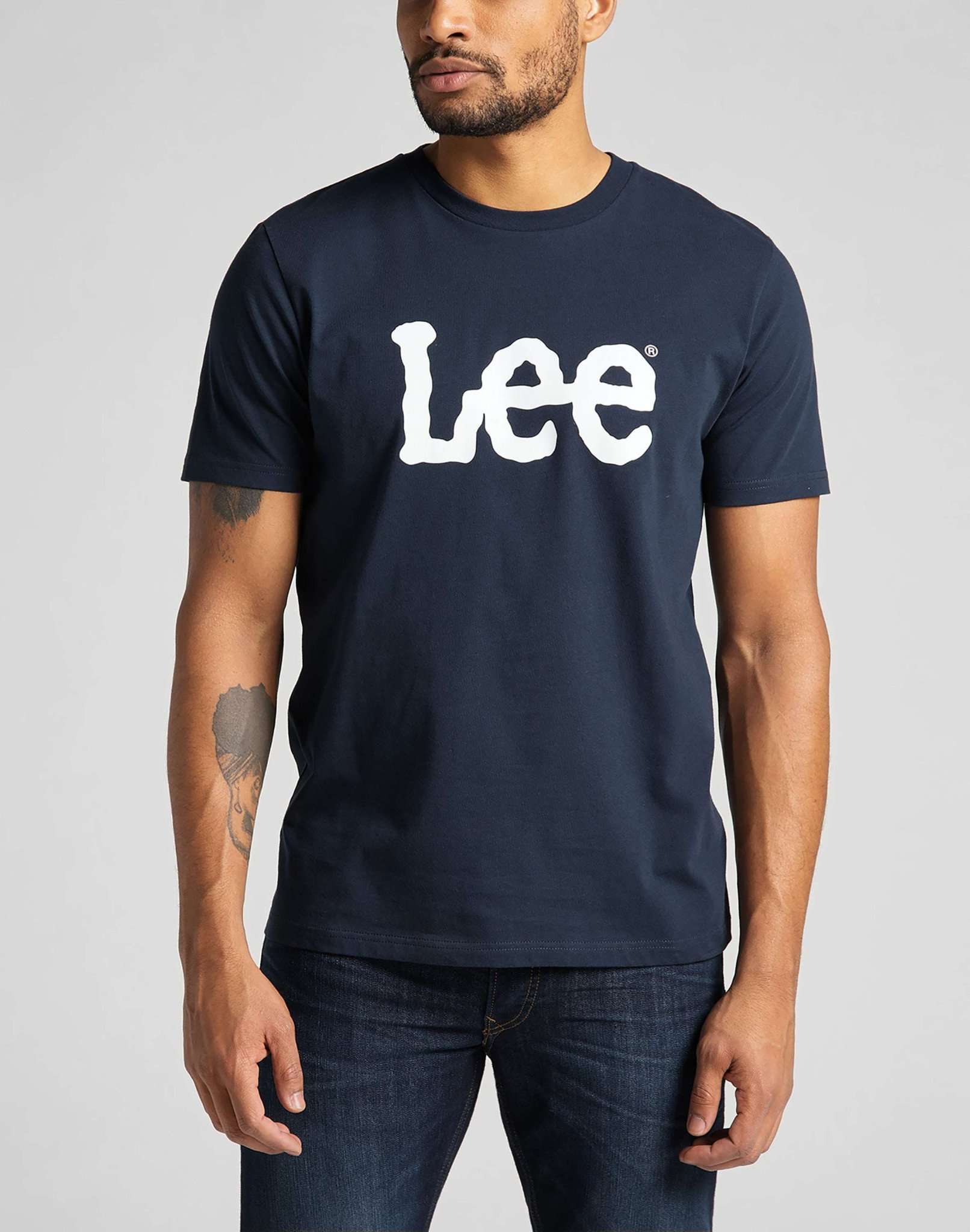 Wobbly Logo Tee in Navy - LEE Schweiz