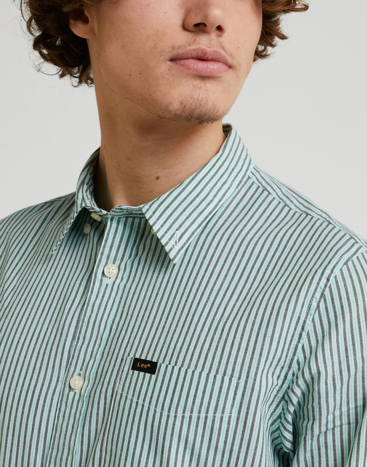 Button Down Shirt in Frontier Olive - LEE Schweiz