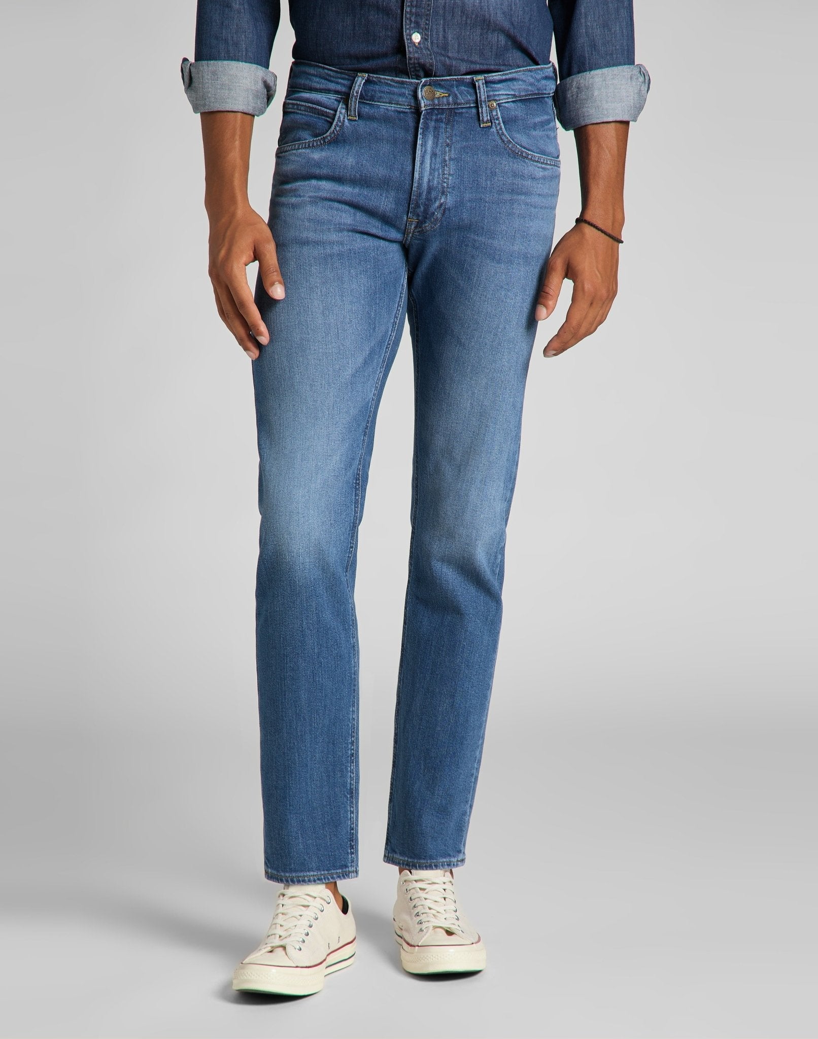Daren Zip Fly Low Stretch in Dark Freeport - LEE Schweiz