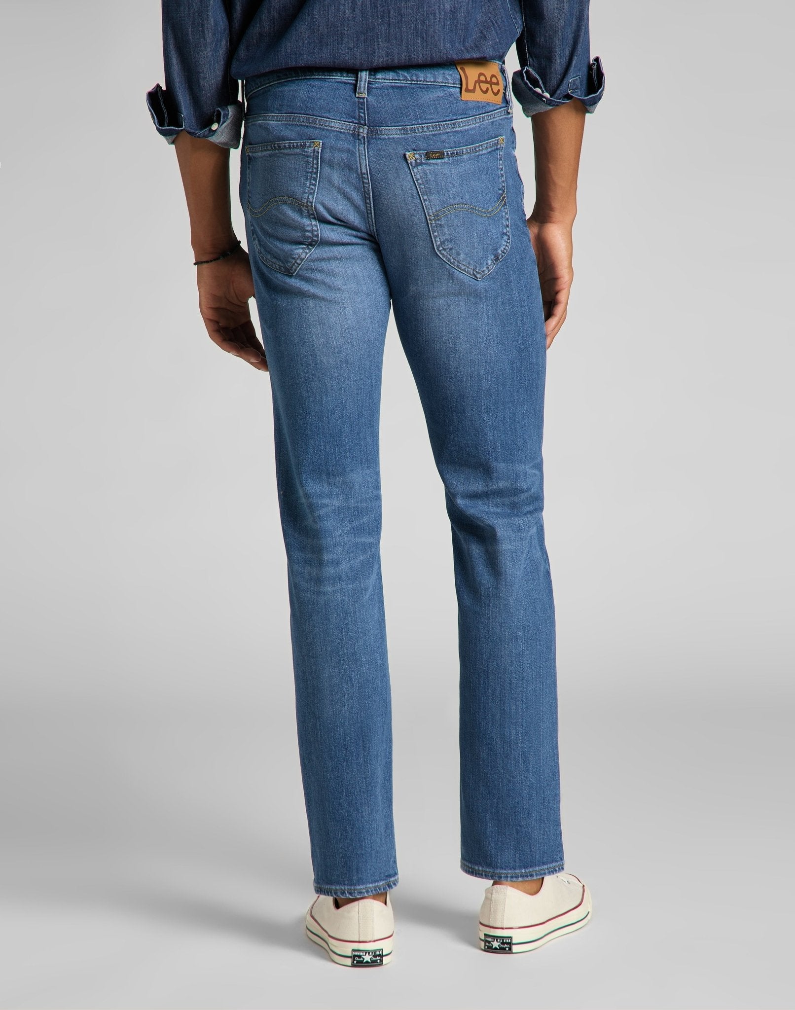 Daren Zip Fly Low Stretch in Dark Freeport - LEE Schweiz