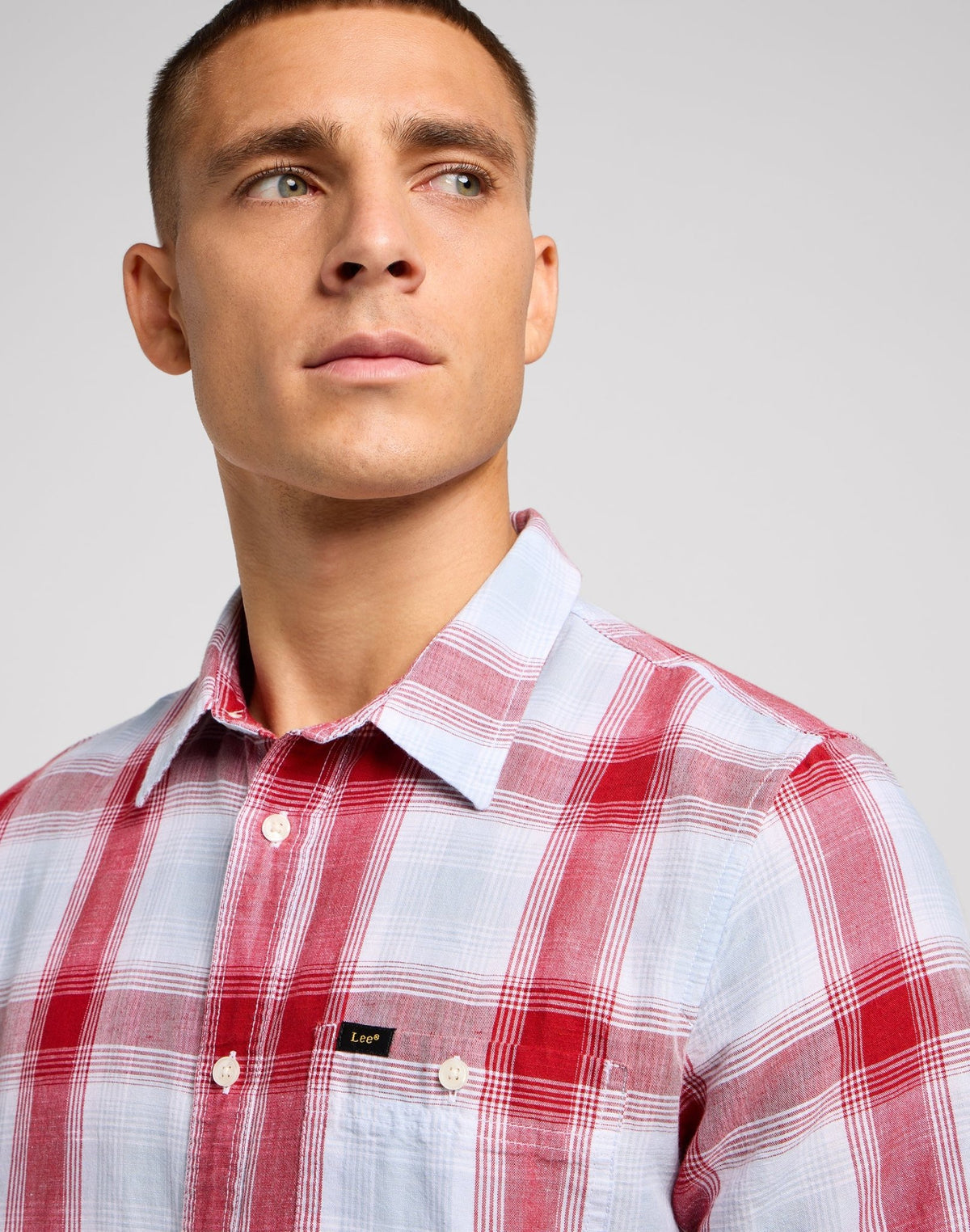 Leesure Shirt in Garnet - LEE Schweiz