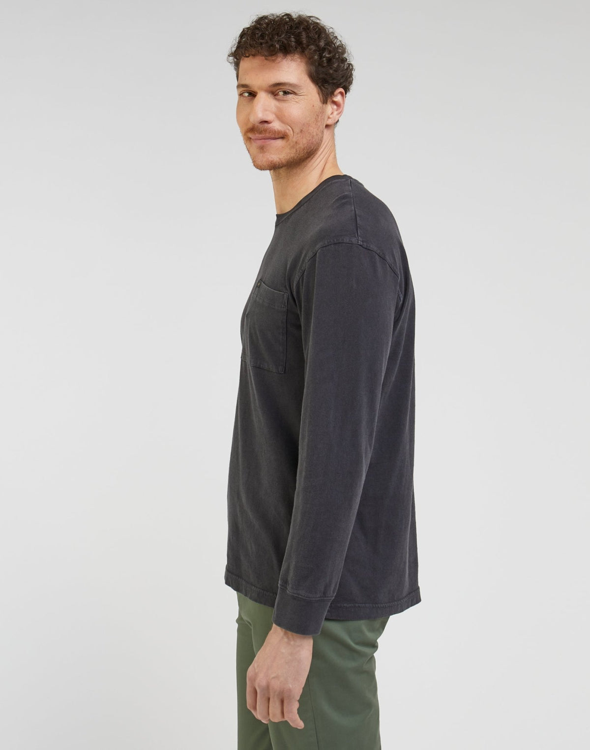 LS Pocket Tee in Washed Black - LEE Schweiz