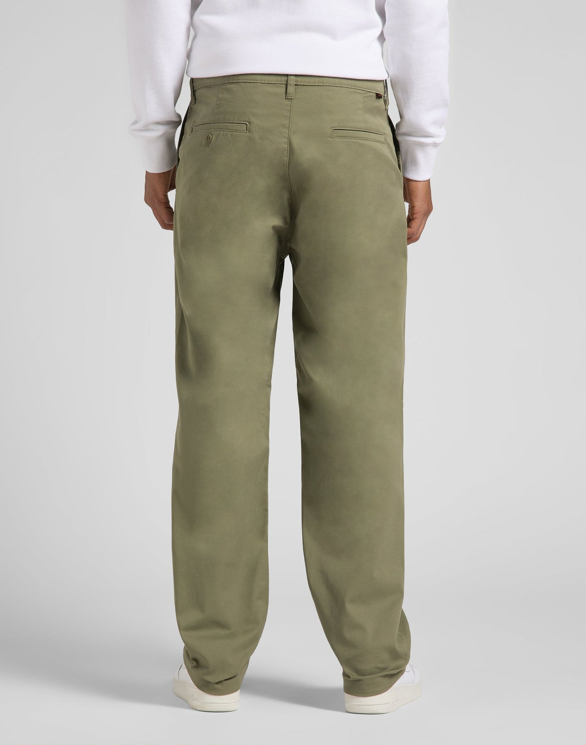 Relaxed Chino in Olive Green - LEE Schweiz