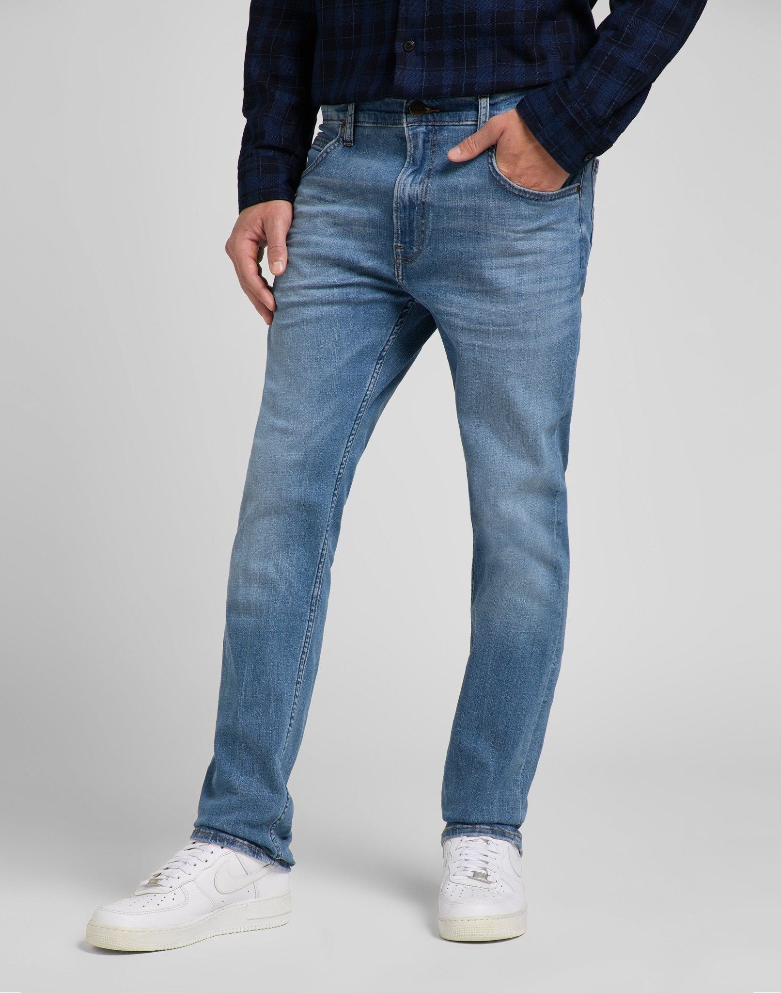 Rider in Worn In Cody - LEE Schweiz