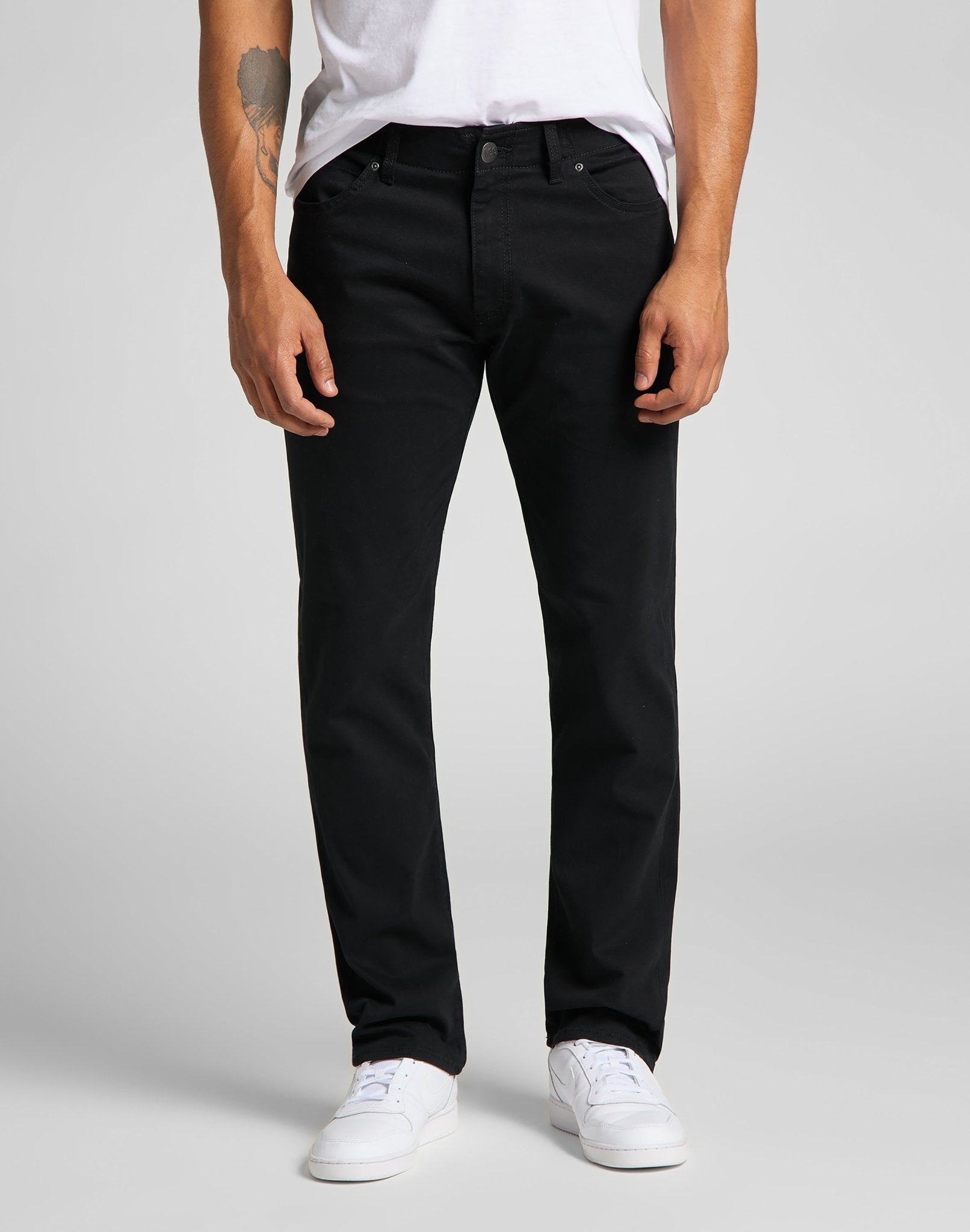 Straight Fit XM in Black - LEE Schweiz